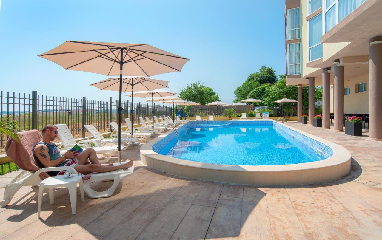 Royal Marina Beach TTchernomorets Extérieur photo